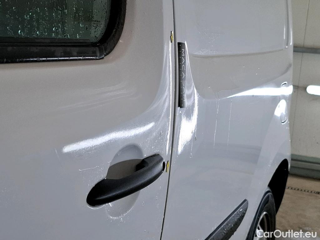  Mercedes  Citan MERCEDES-BENZ  / 2012 / 4P / Fourgonnette  109 CDI Fourgon Long PRO #12