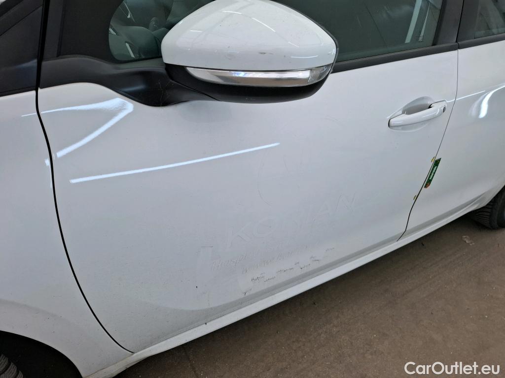  Peugeot  208  Affaire Premium Pack 1.2 80CV BVM5 E6dT #10