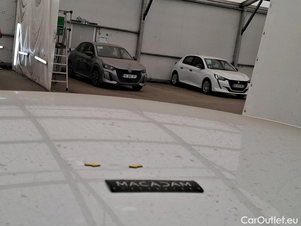  Peugeot  208  Premium 1.5 HDi 100CV BVM6 E6d #37