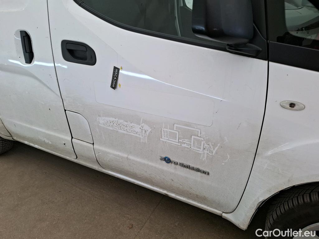  Nissan  NV200 NISSAN e- / 2009 / 4P / Fourgon tôlé 40kWh 109ch N-Connecta Electrique #26