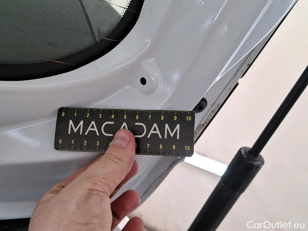  Peugeot  208  Premium 1.5 HDi 100CV BVM6 E6d #52
