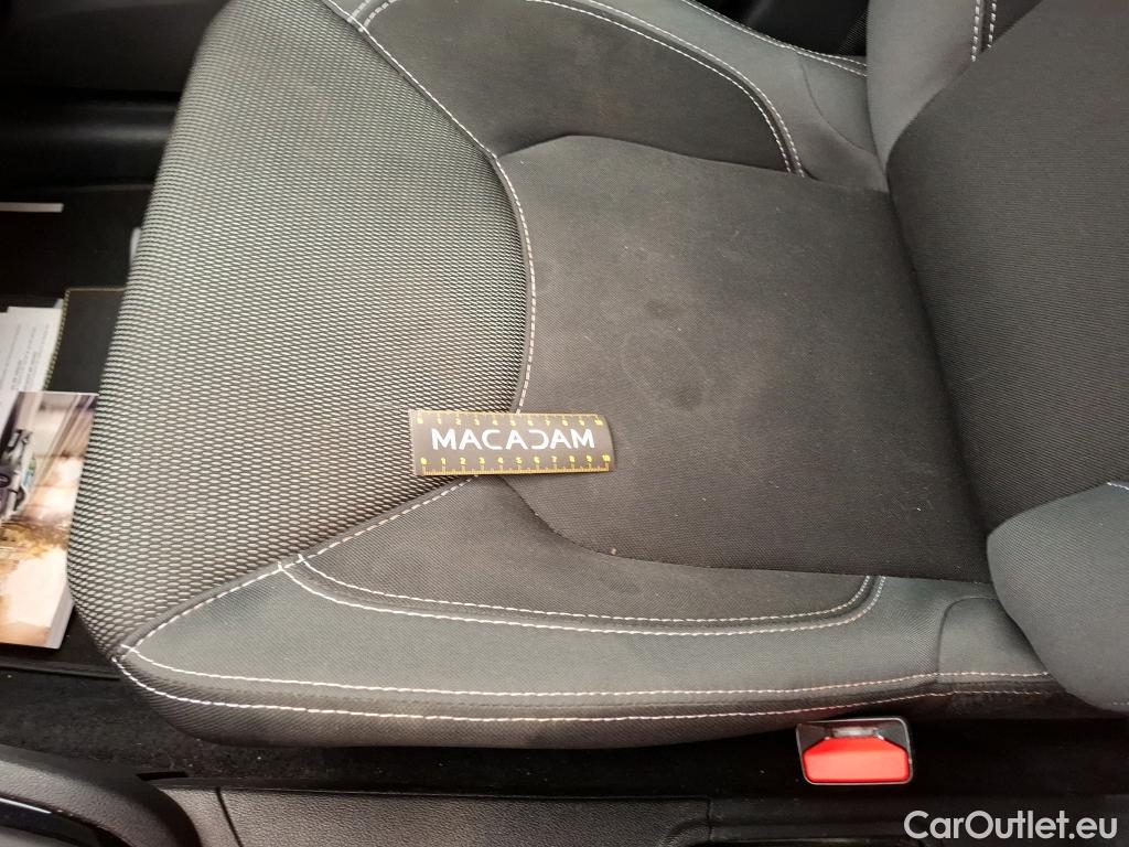  Renault  Clio  IV Air MediaNav 1.5 dCi 75CV BVM5 E6 #24