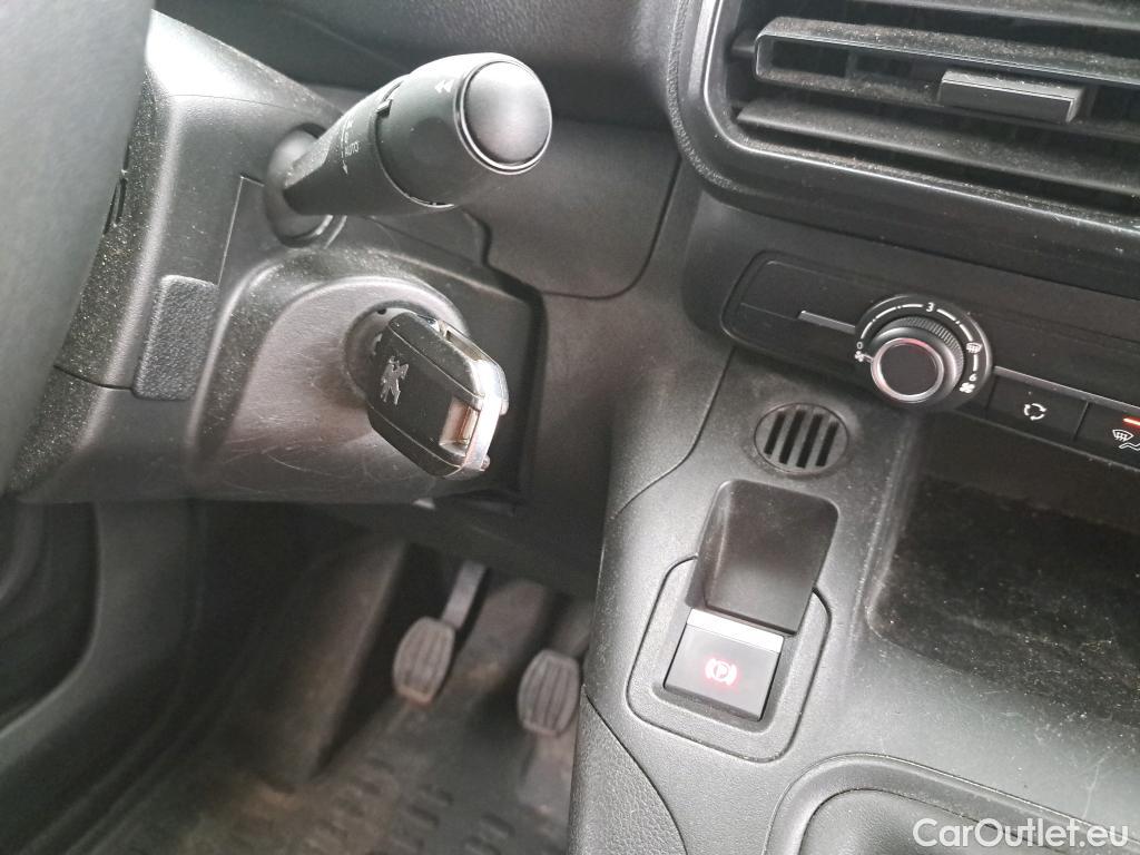  Peugeot  Partner  Asphalt L1 1.5 HDi 100CV BVM5 E6d #5