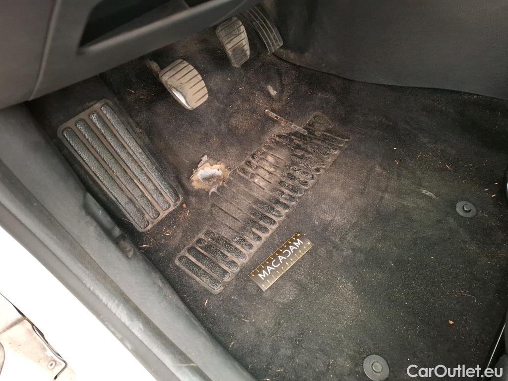  Renault  Clio RENAULT  Société VU 5p Berline Air dCi 75 - 18 #12
