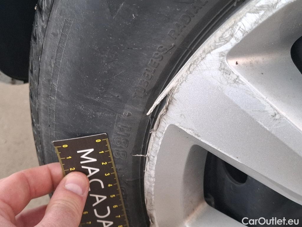  Renault  Clio  V Société Air Nav 1.5 dCi 85CV BVM6 E6dT #61