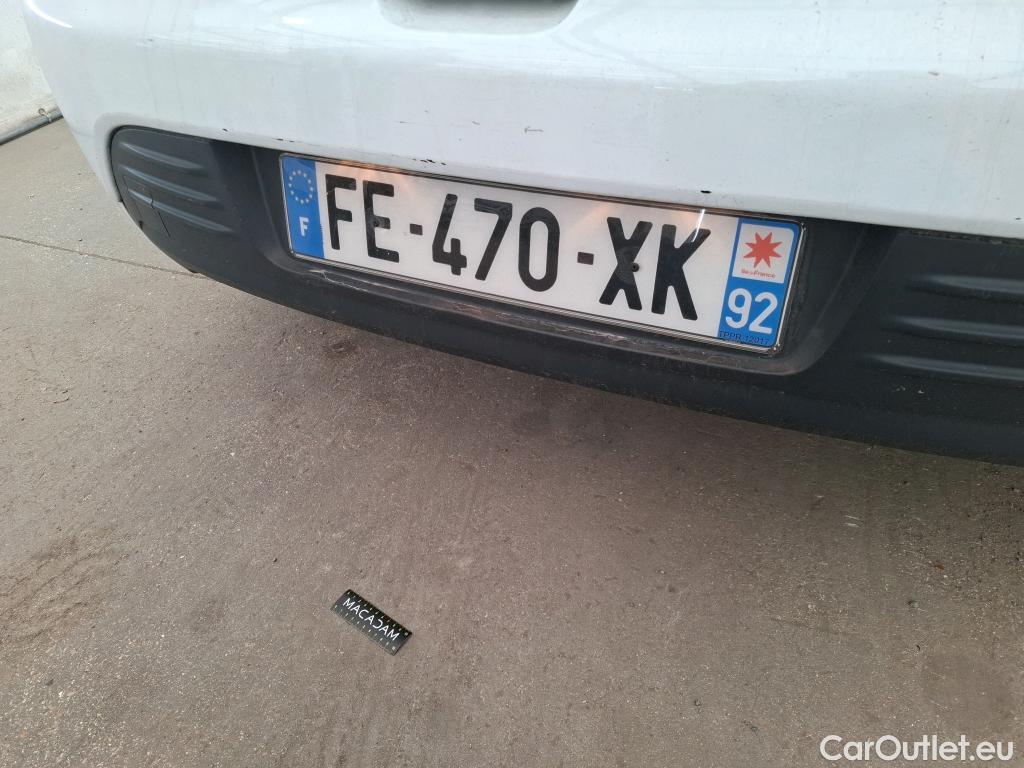  Renault  Clio RENAULT  Société VU 5p Berline Air dCi 75 - 18 #46