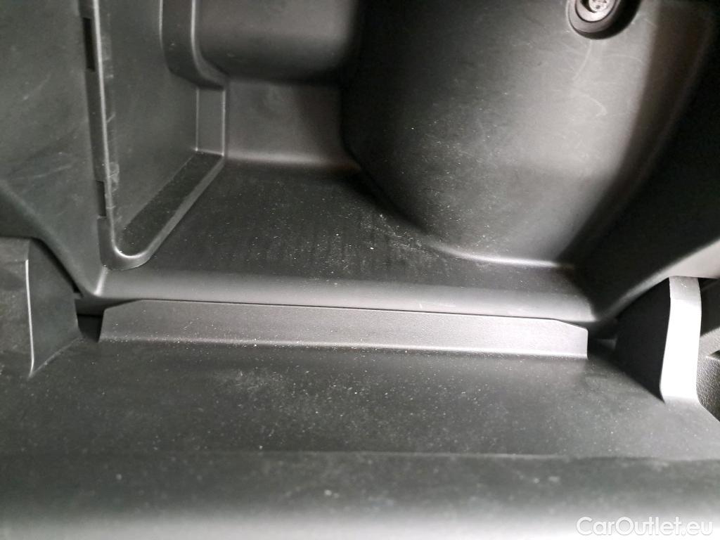  Peugeot  Partner  Asphalt L1 1.5 HDi 100CV BVM5 E6d #9
