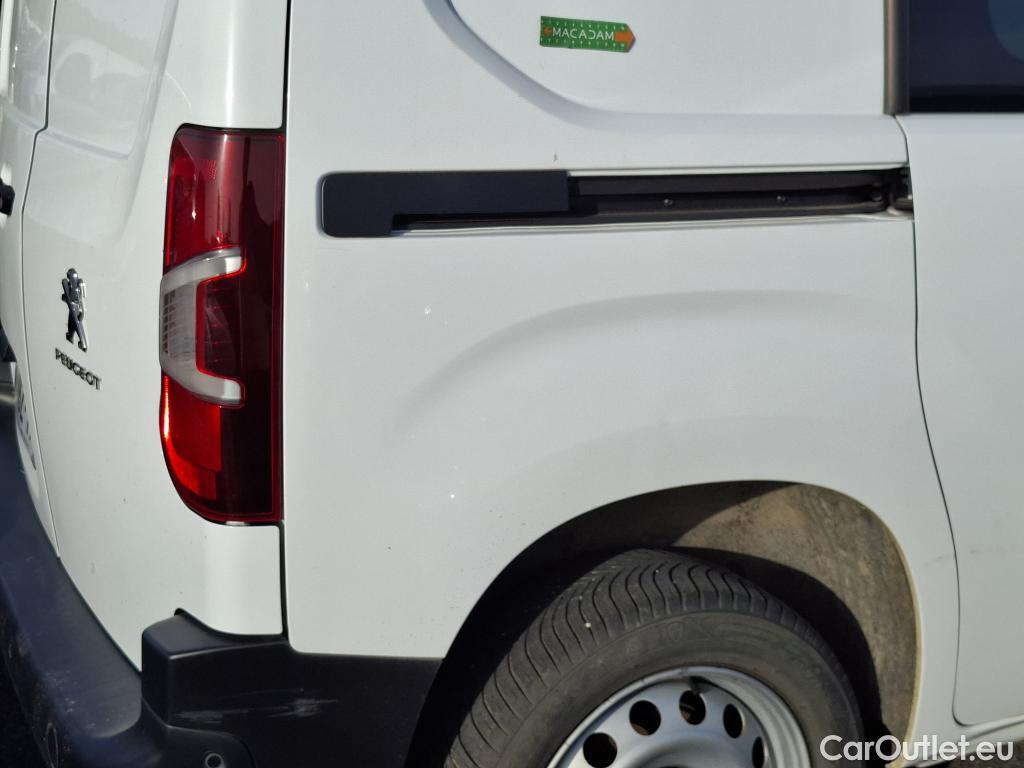  Peugeot  Partner  Asphalt L1 1.5 HDi 100CV BVM5 E6dT #76