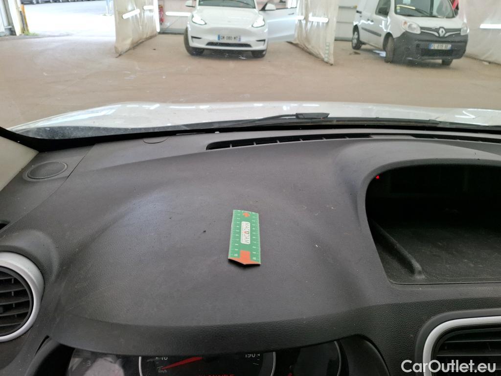  Renault  Kangoo RENAULT  Express / 2013 / 4P / Fourgonnette Gd Volume Gd Confort - Blue dCi 95 #45