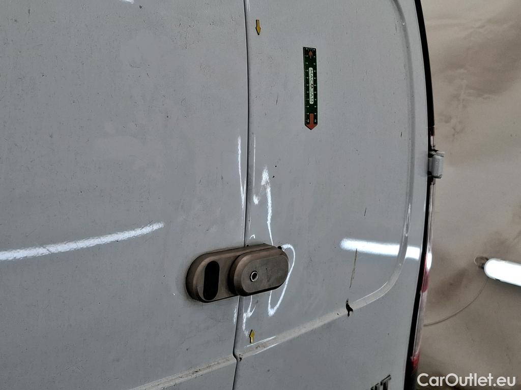  Renault  Kangoo RENAULT  Express / 2013 / 4P / Fourgonnette Gd Volume Gd Confort - Blue dCi 95 #19