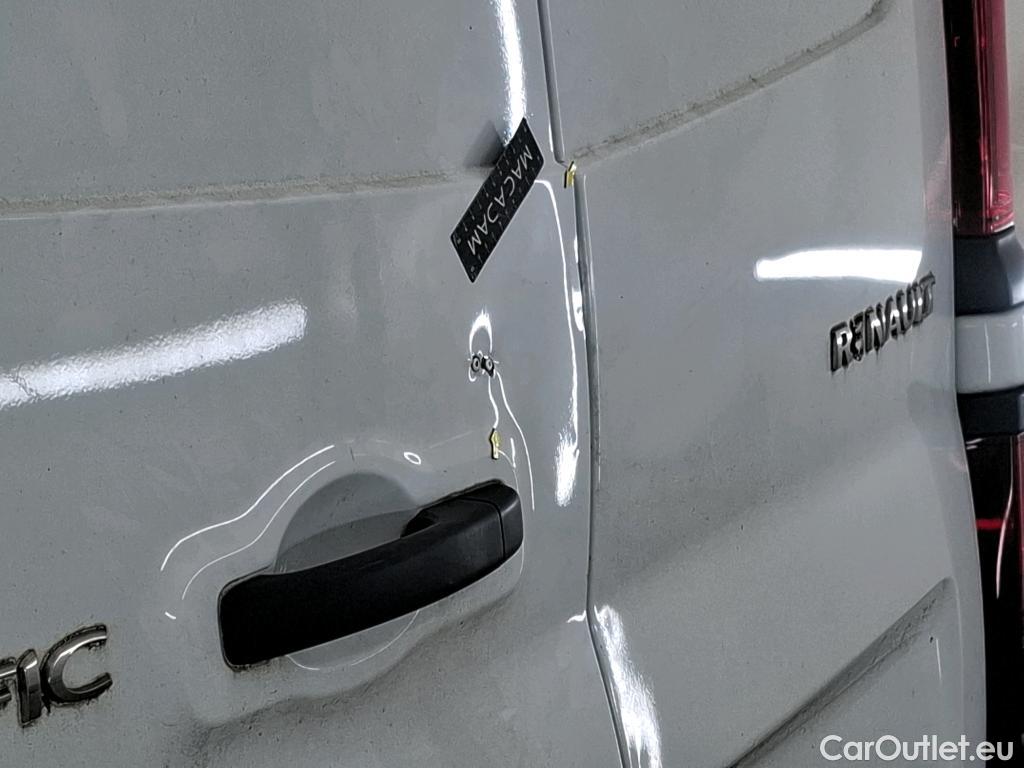  Renault  Trafic RENAULT  / 2019 / 4P / Fourgon tole NV FG GCF L1H1 1000 Energy dCi 145 #40