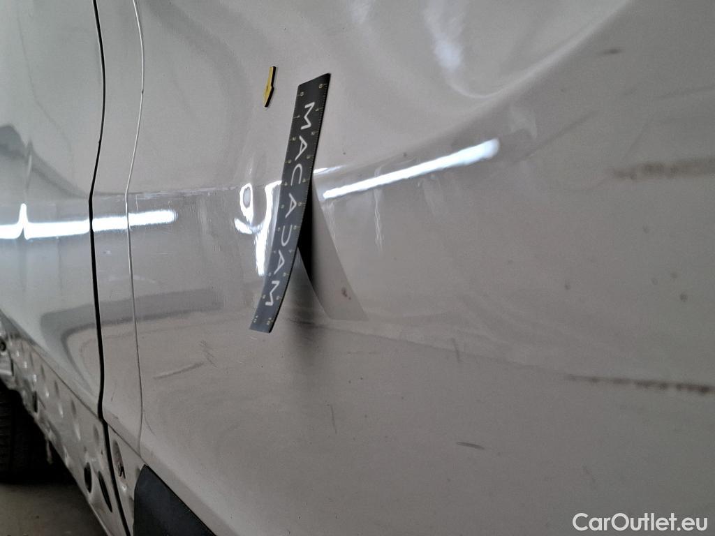 Renault  Trafic  III Fourgon L2H1 3T Confort 2.0 dCi 130CV BVM6 E6d #59