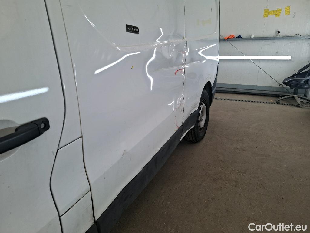  Renault  Trafic  III Fourgon L2H1 3T Grand Confort 2.0 dCi 130CV BVM6 E6d #16