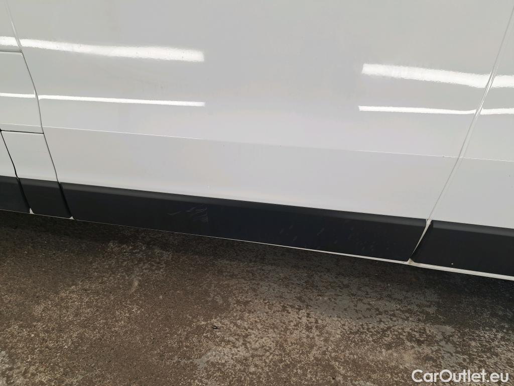  Renault  Trafic  Furgon Grand Confort L2H1 1200 1.6 dCi 115CV BVM6 E5 #17