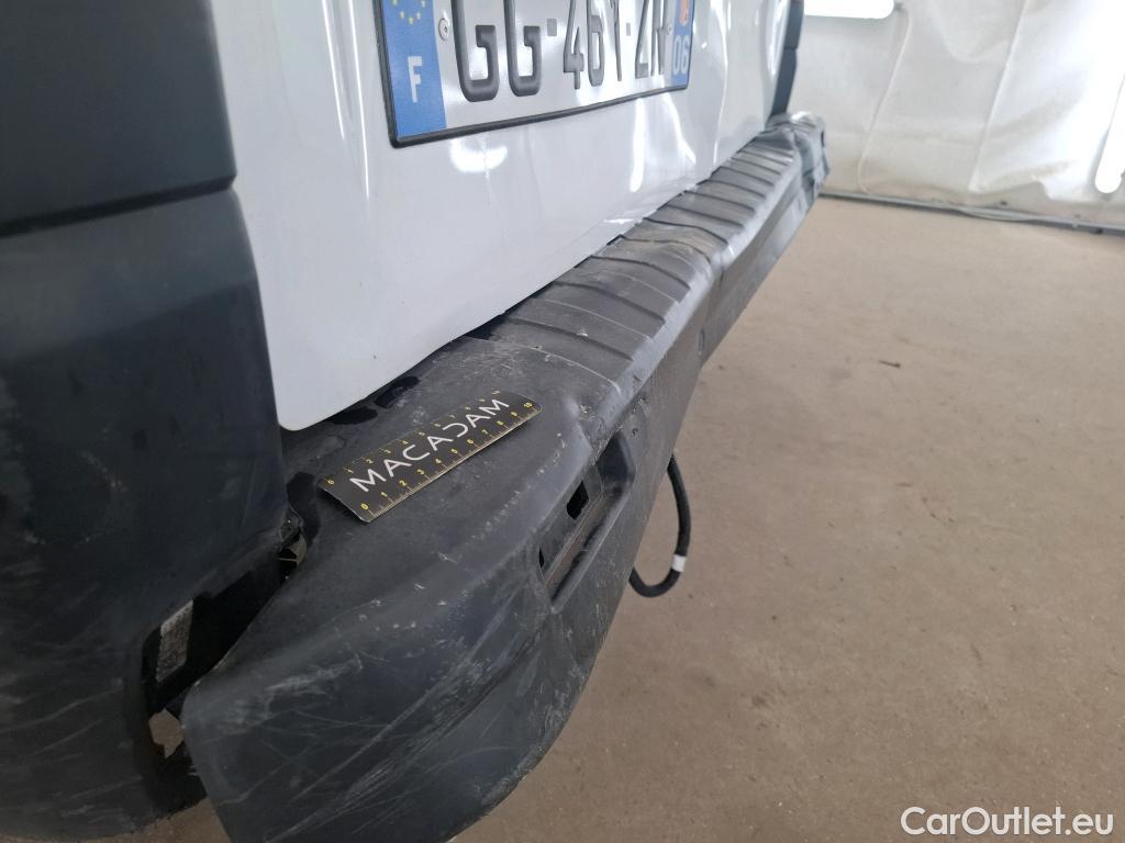  Renault  Trafic  III Fourgon L2H1 3T Grand Confort 2.0 dCi 130CV BVM6 E6d #48