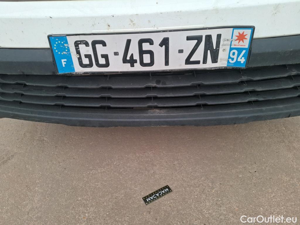  Renault  Trafic  III Fourgon L2H1 3T Grand Confort 2.0 dCi 130CV BVM6 E6d #94