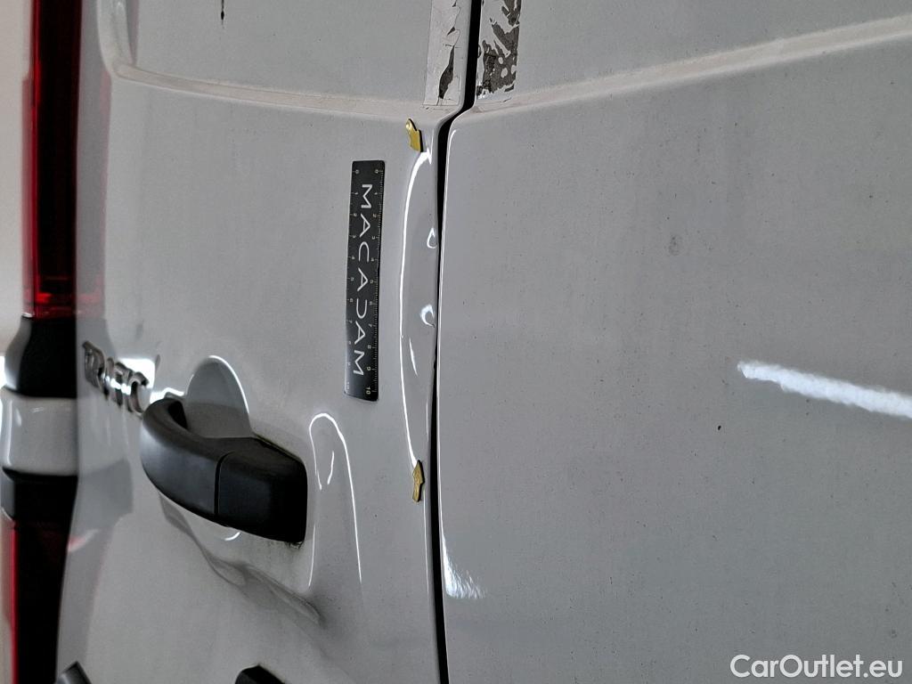  Renault  Trafic RENAULT  / 2021 / 4P / Fourgon tôlé FG GCF L1H1 2T8 Blue dCi 130 #6