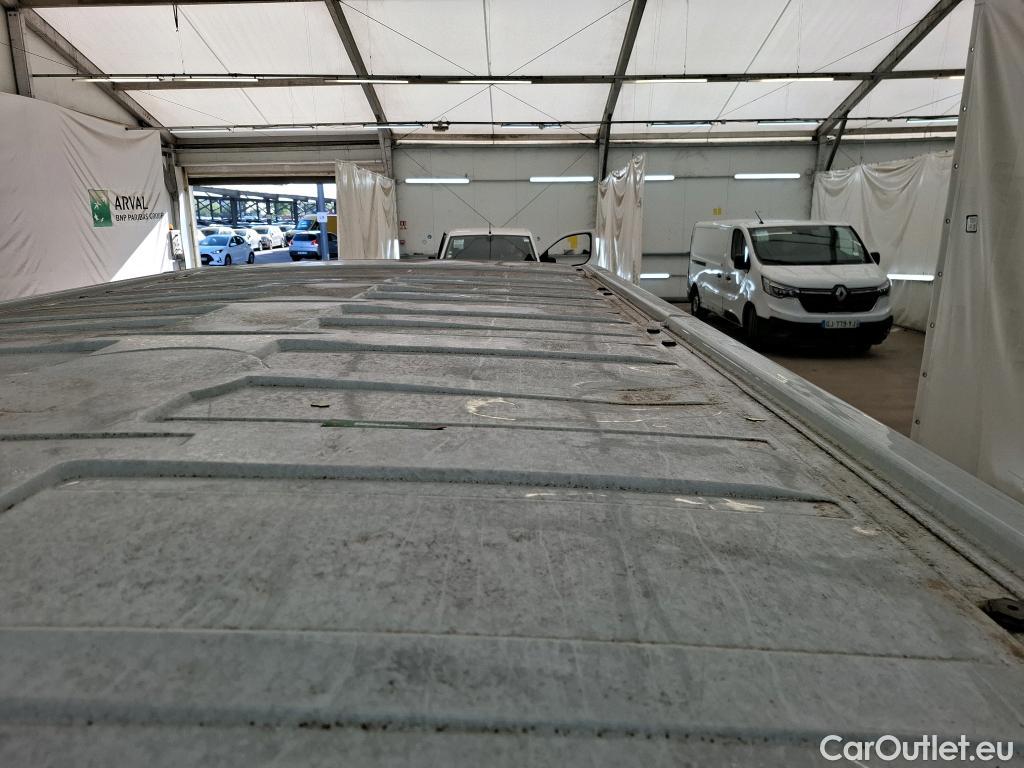  Renault  Trafic RENAULT  VU 4p Fourgon FG GCF L2H1 1300 dCi 120 #5