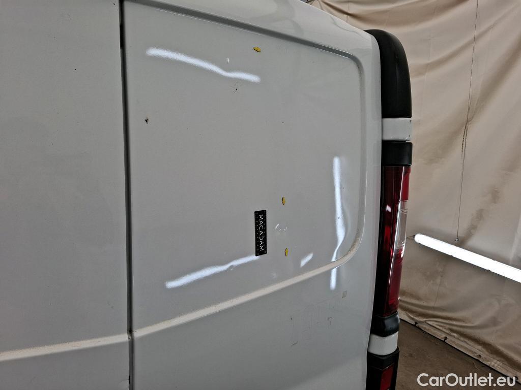  Renault  Trafic  III Fourgon L2H1 3T Confort 2.0 dCi 130CV BVM6 E6d #75
