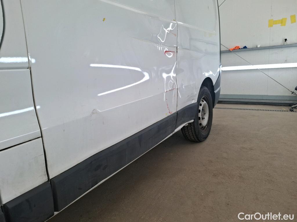  Renault  Trafic  III Fourgon L2H1 3T Grand Confort 2.0 dCi 130CV BVM6 E6d #18