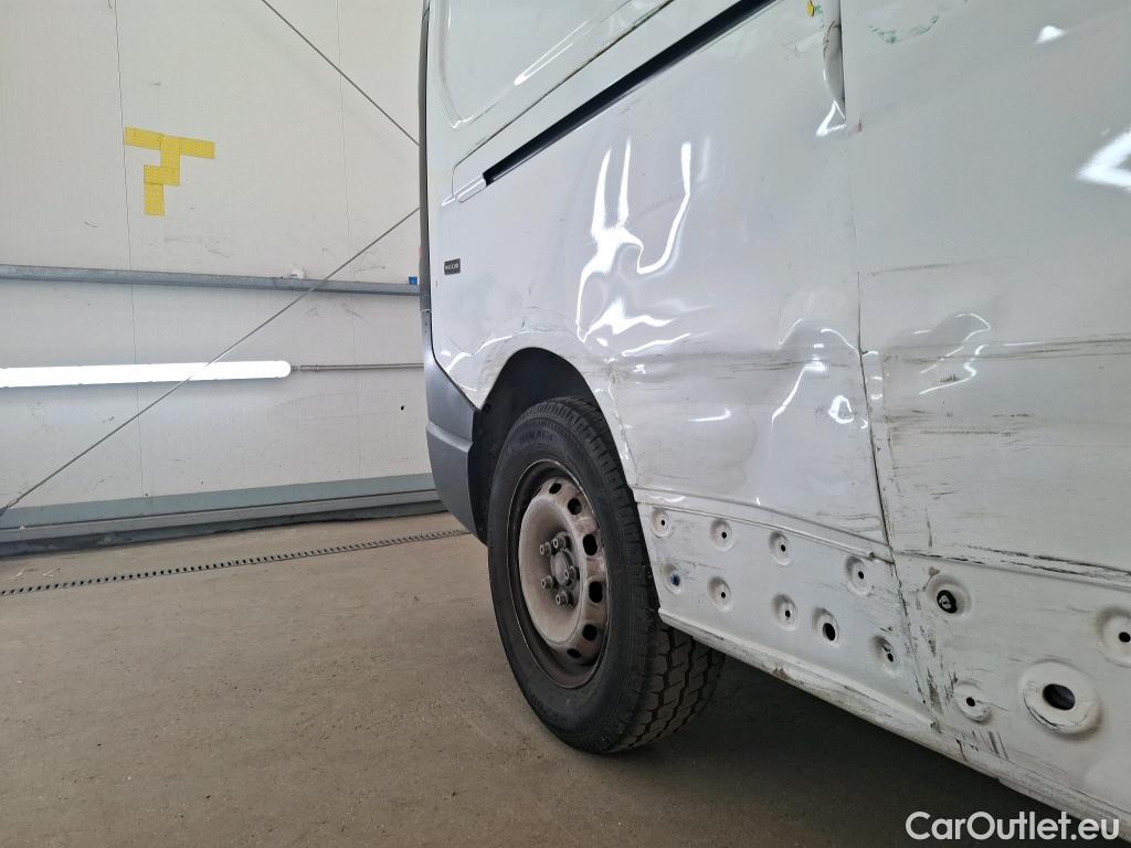  Renault  Trafic  III Fourgon L2H1 3T Grand Confort 2.0 dCi 130CV BVM6 E6d #4