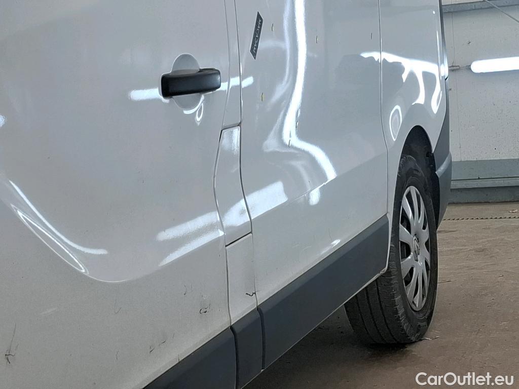 Renault  Trafic RENAULT  / 2019 / 4P / Fourgon tole NV FG GCF L1H1 1000 Energy dCi 145 #25