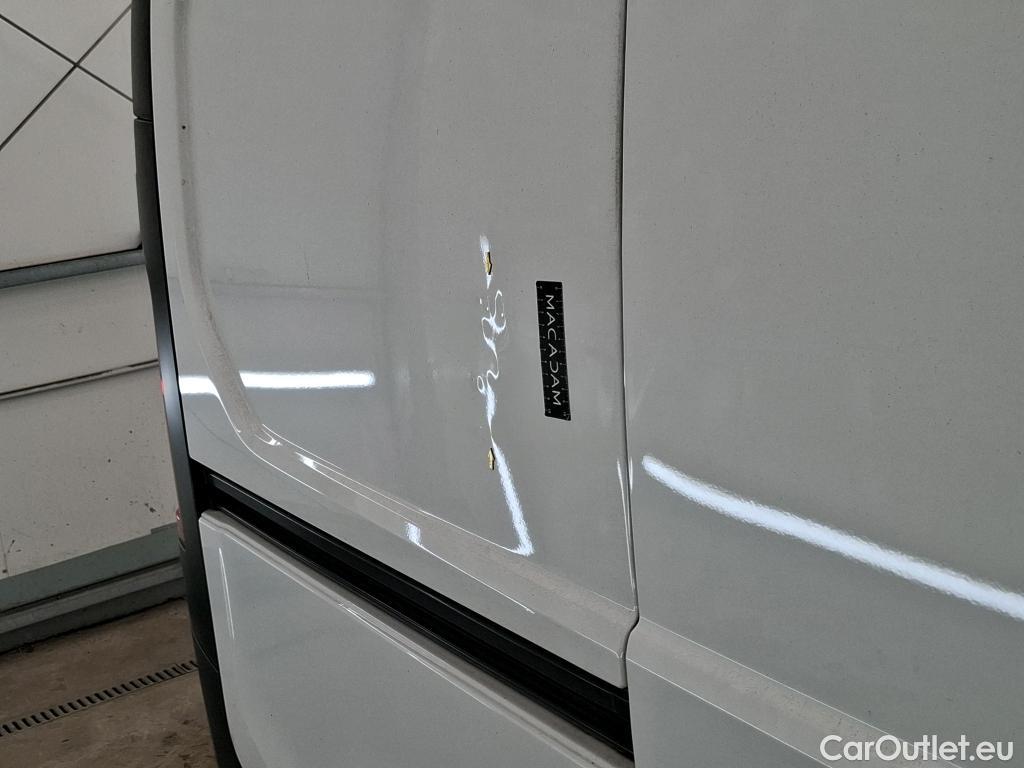  Renault  Trafic RENAULT  / 2019 / 4P / Fourgon tole NV FG GCF L1H1 1000 Energy dCi 145 #30
