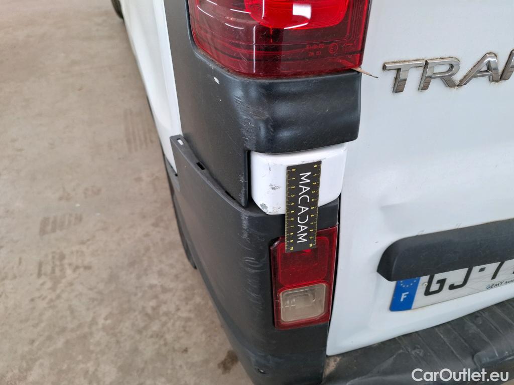  Renault  Trafic  III Fourgon L2H1 3T Confort 2.0 dCi 130CV BVM6 E6d #161