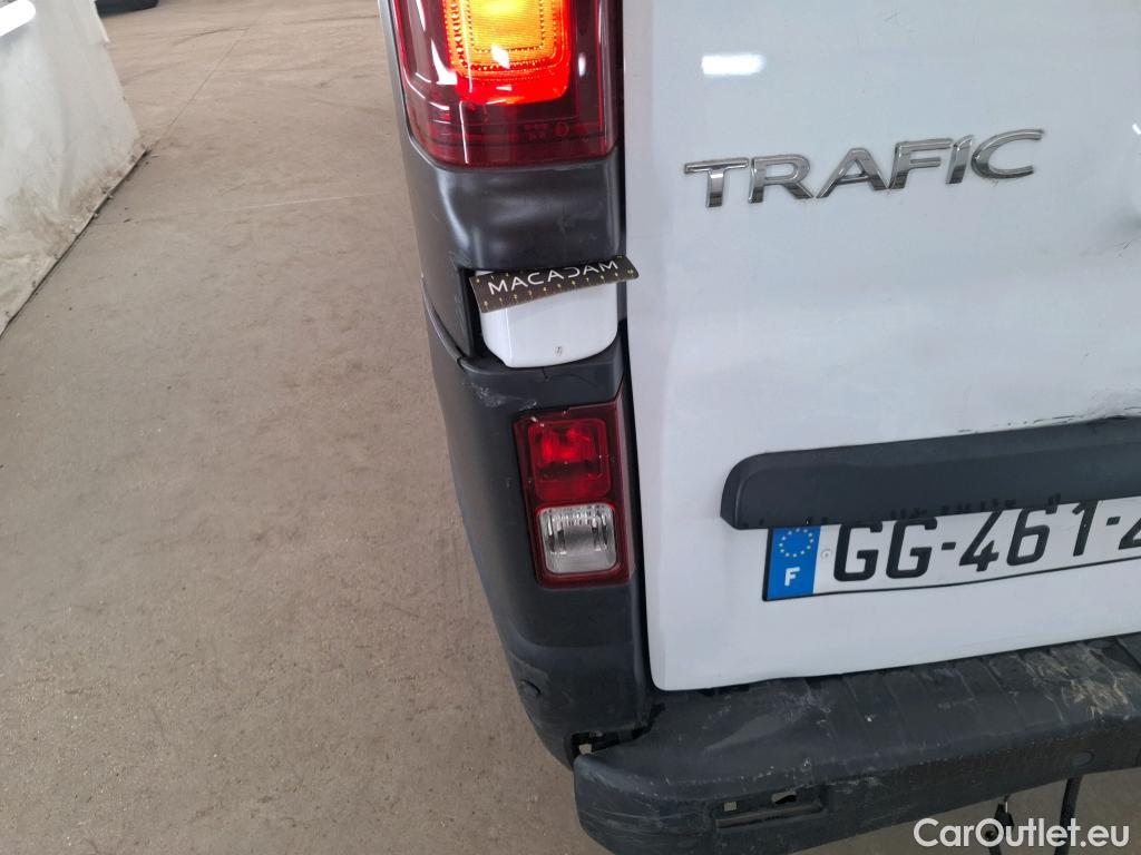  Renault  Trafic  III Fourgon L2H1 3T Grand Confort 2.0 dCi 130CV BVM6 E6d #96