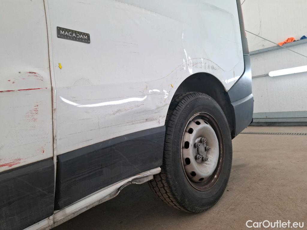  Renault  Trafic  III Fourgon L2H1 3T Grand Confort 2.0 dCi 130CV BVM6 E6d #11