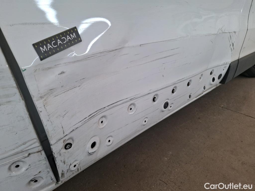  Renault  Trafic  III Fourgon L2H1 3T Grand Confort 2.0 dCi 130CV BVM6 E6d #79