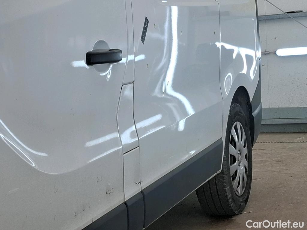  Renault  Trafic RENAULT  / 2019 / 4P / Fourgon tole NV FG GCF L1H1 1000 Energy dCi 145 #24