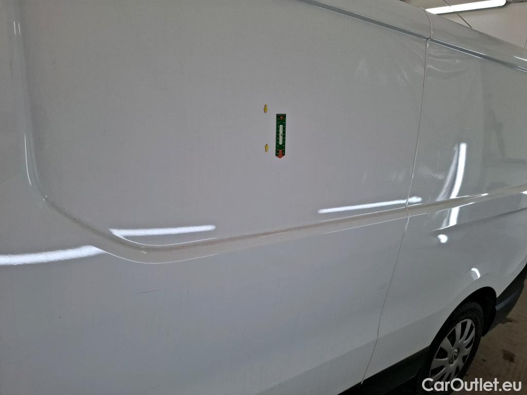  Renault  Trafic RENAULT  VU 4p Fourgon FG GCF L2H1 1300 dCi 120 #11