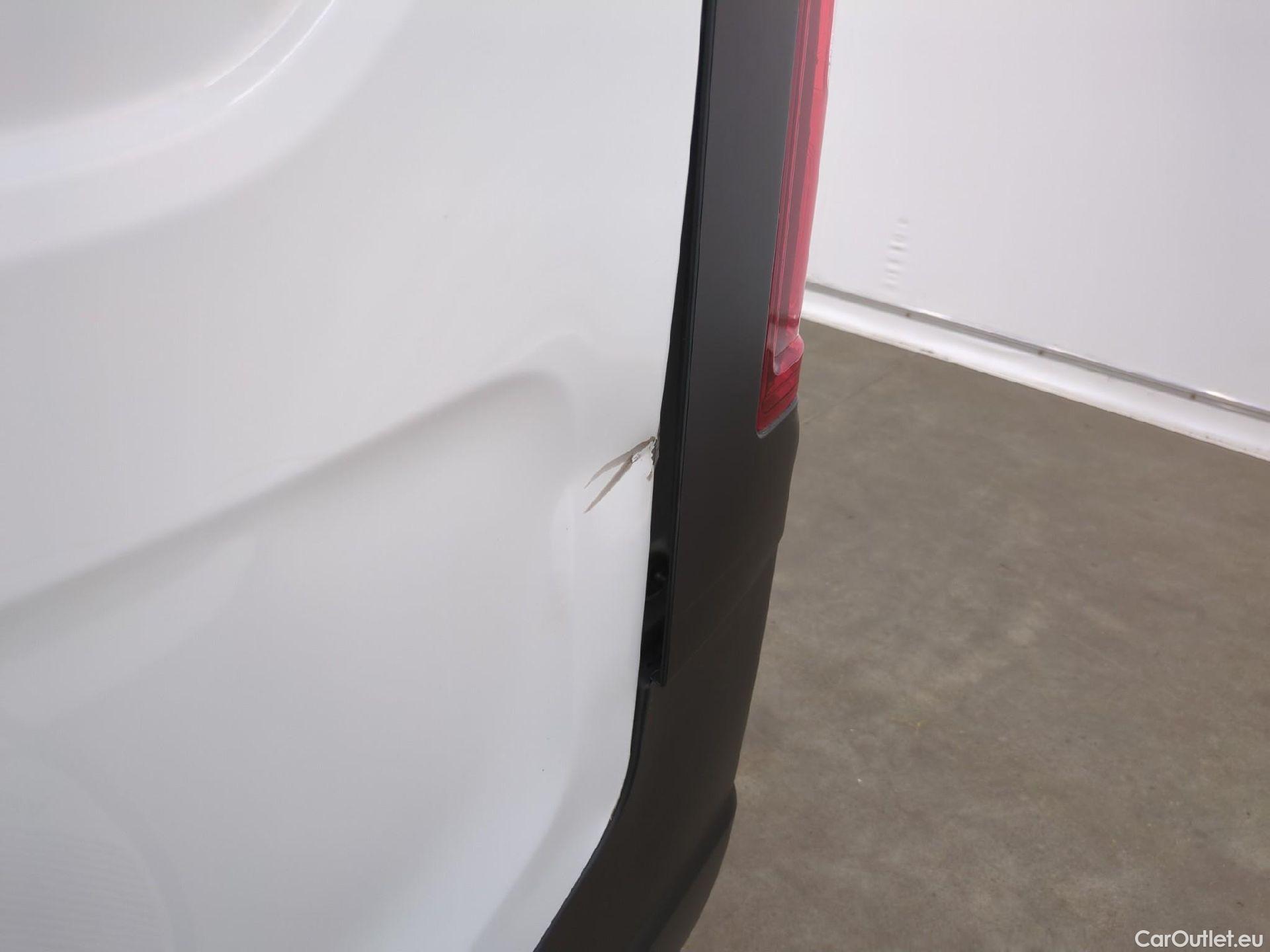  Renault  Trafic RENAULT  / 2019 / 4P / Fourgon tole FG GCF L1H1 1000 dCi 120 #37