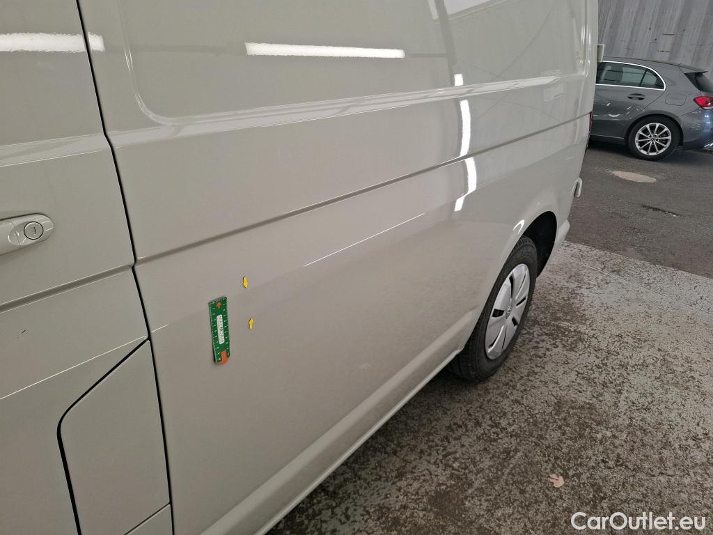  Volkswagen  Transporter VOLKSWAGEN  / 2019 / 4P / Fourgon tôlé 2.0 TDi 150 L1H1 Business Plus #8