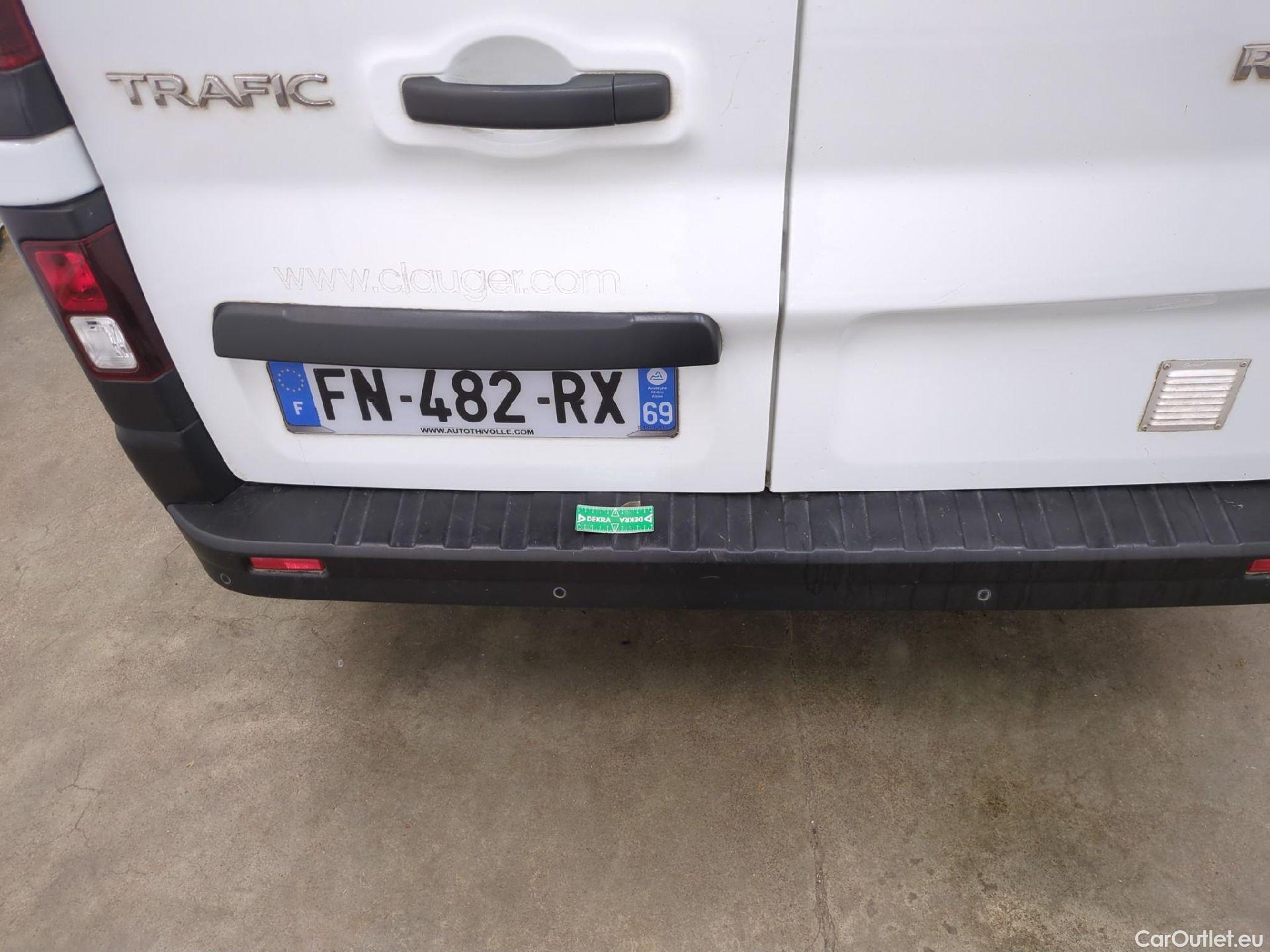  Renault  Trafic RENAULT  / 2019 / 4P / Fourgon tole FG GCF L1H1 1000 dCi 120 #3