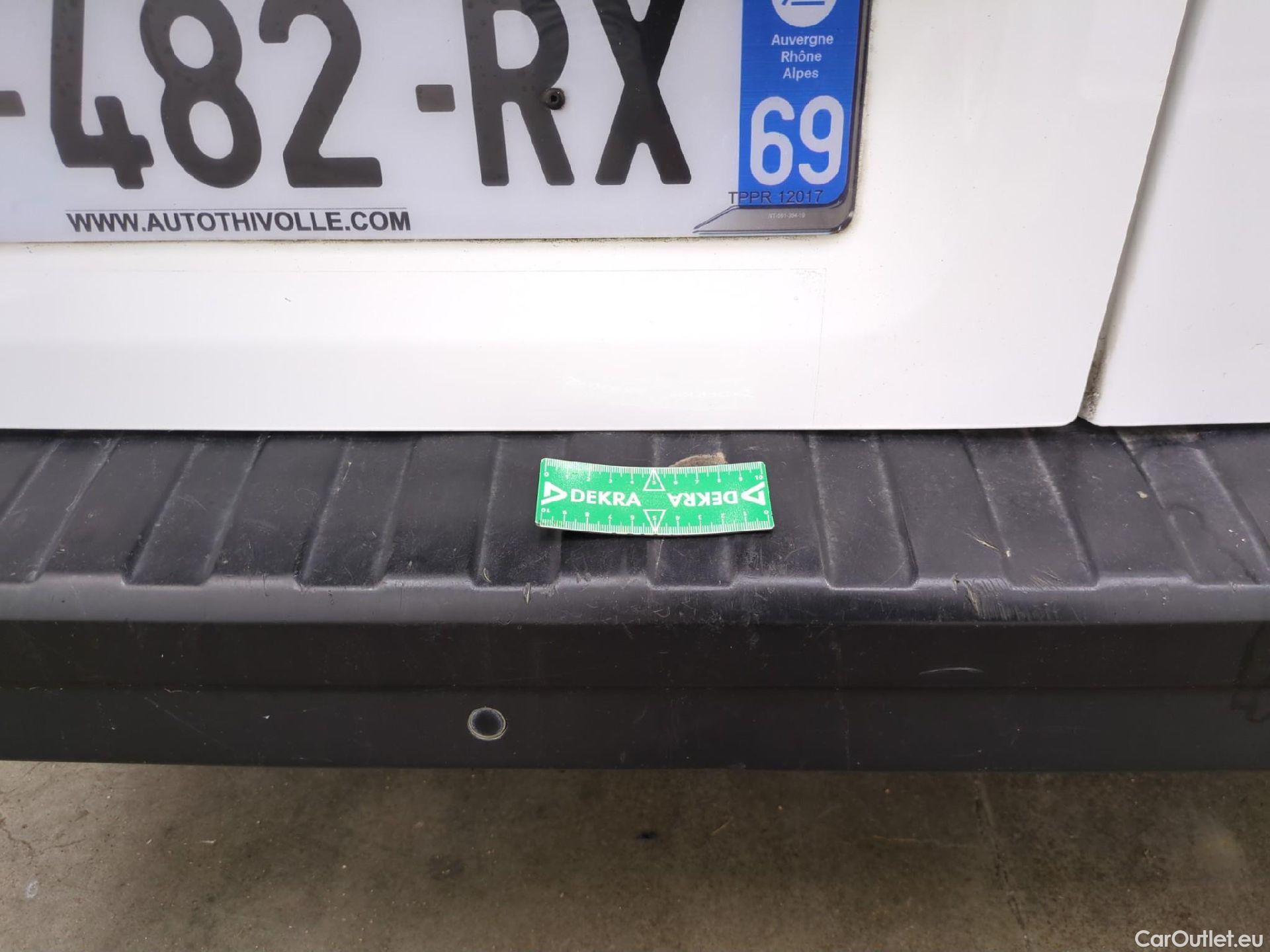  Renault  Trafic RENAULT  / 2019 / 4P / Fourgon tole FG GCF L1H1 1000 dCi 120 #4