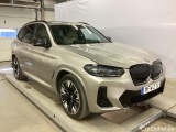 iX3