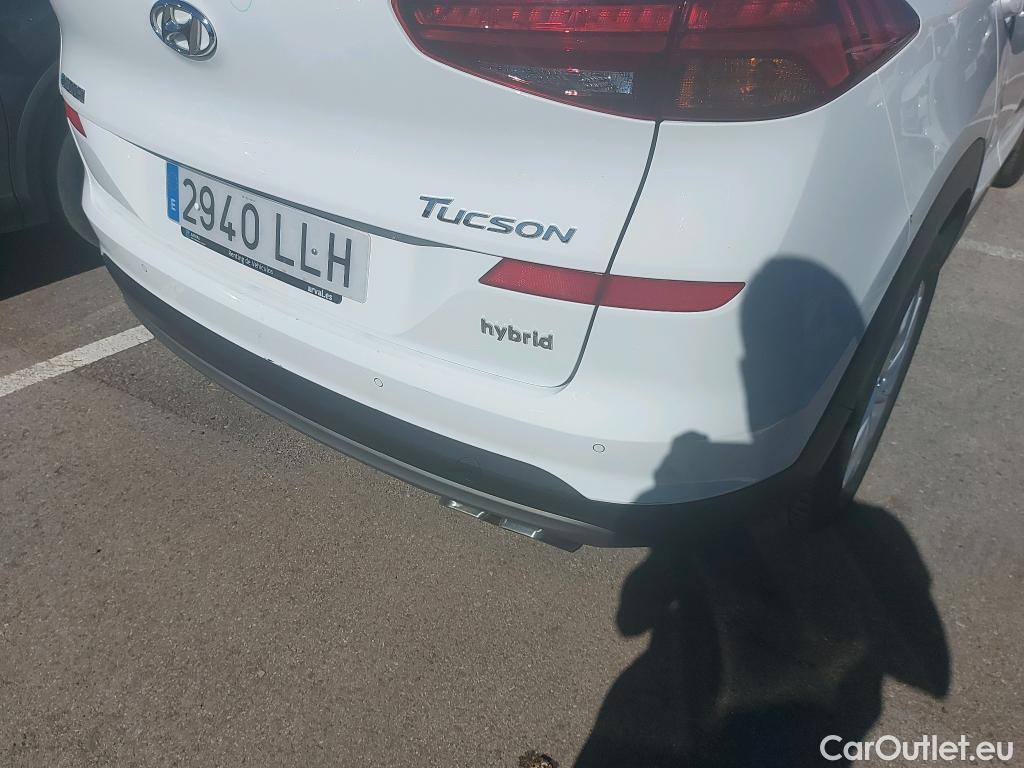  Hyundai  Tucson HYUNDAI  / 2018 / 5P / todoterreno 1.6 CRDI 85kW (116CV) 48V SLE 4X2(SP)(SL) #35