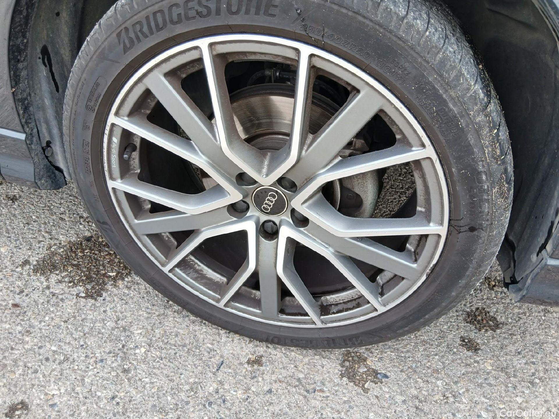  Audi  Q3 AUDI  Sportback / 2019 / 5P / todoterreno Black line 35 TDI 110kW (150CV) S tronic #31