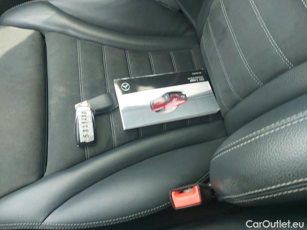  Mercedes  G-Klasee MERCEDES-BENZ GLC Coupé / 2019 / 5P / coupé GLC 300 de 4MATIC #18