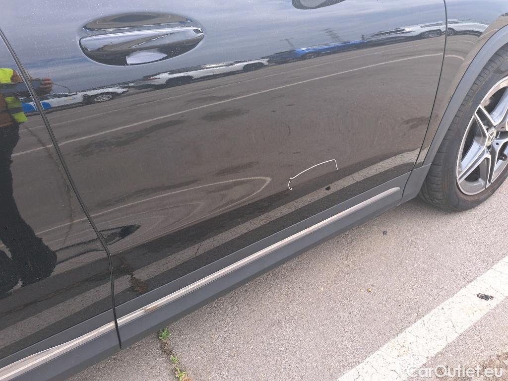  Mercedes  GLA MERCEDES-BENZ  / 2020 / 5P / todoterreno  200 D #1