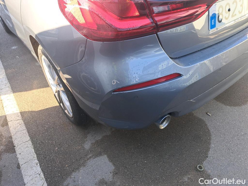  Bmw  Serie 1 BMW  / 2019 / 5P / berlina con portón 118i Corporate Auto. (AC2) #3