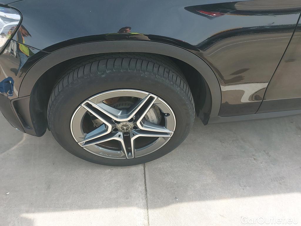  Mercedes  G-Klasee MERCEDES-BENZ GLC Coupé / 2019 / 5P / coupé GLC 300 de 4MATIC #1