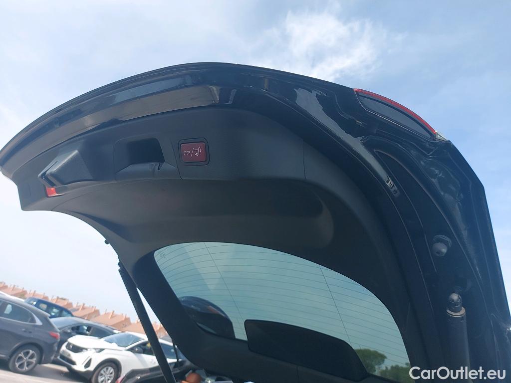  Mercedes  G-Klasee MERCEDES-BENZ GLC Coupé / 2019 / 5P / coupé GLC 300 de 4MATIC #16