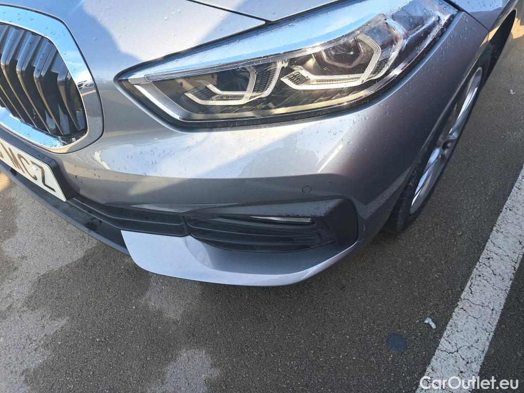  Bmw  Serie 1 BMW  / 2019 / 5P / berlina con portón 118i Corporate Auto. (AC2) #9