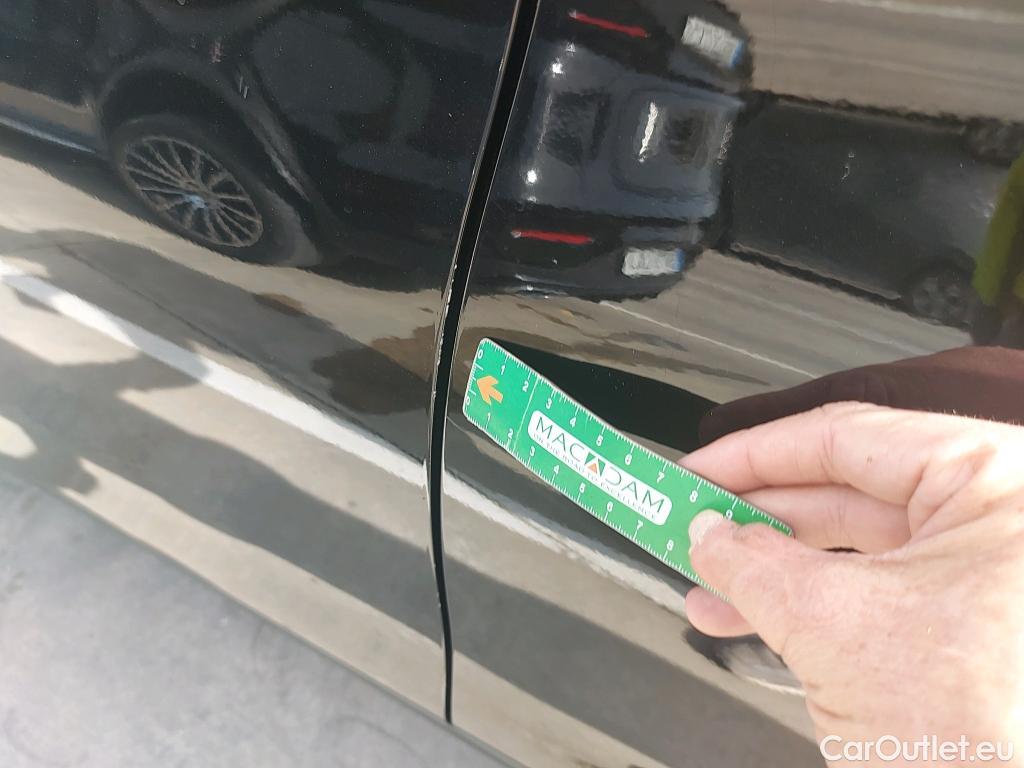  Mercedes  G-Klasee MERCEDES-BENZ GLC Coupé / 2019 / 5P / coupé GLC 300 de 4MATIC #6