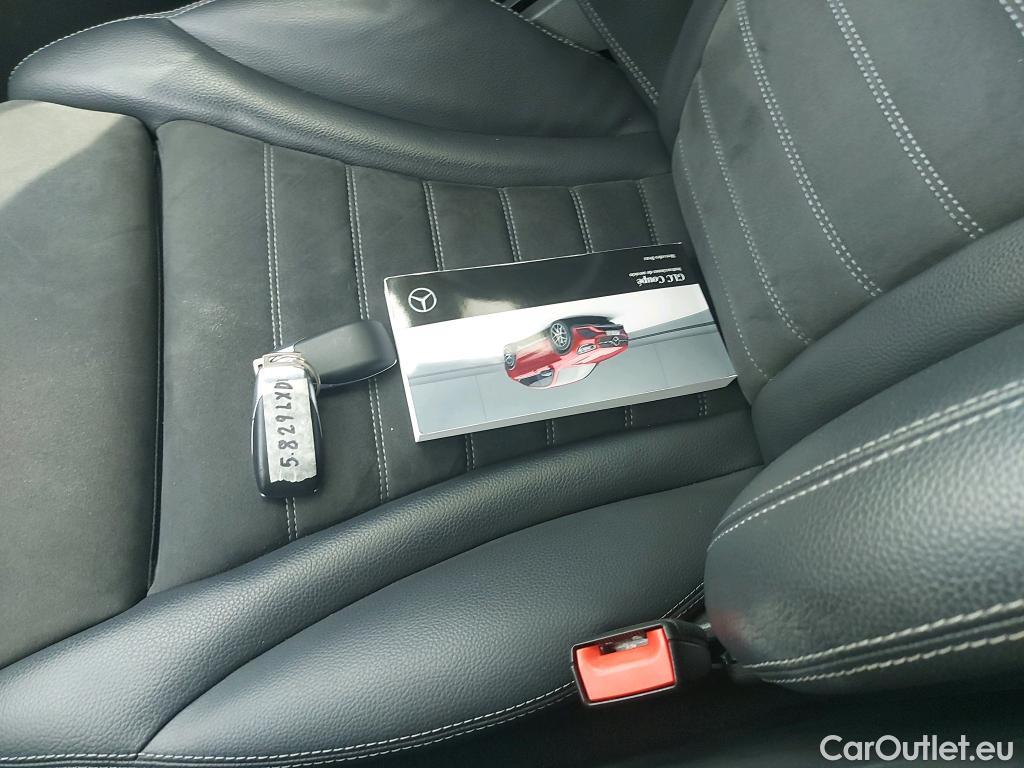  Mercedes  G-Klasee MERCEDES-BENZ GLC Coupé / 2019 / 5P / coupé GLC 300 de 4MATIC #19