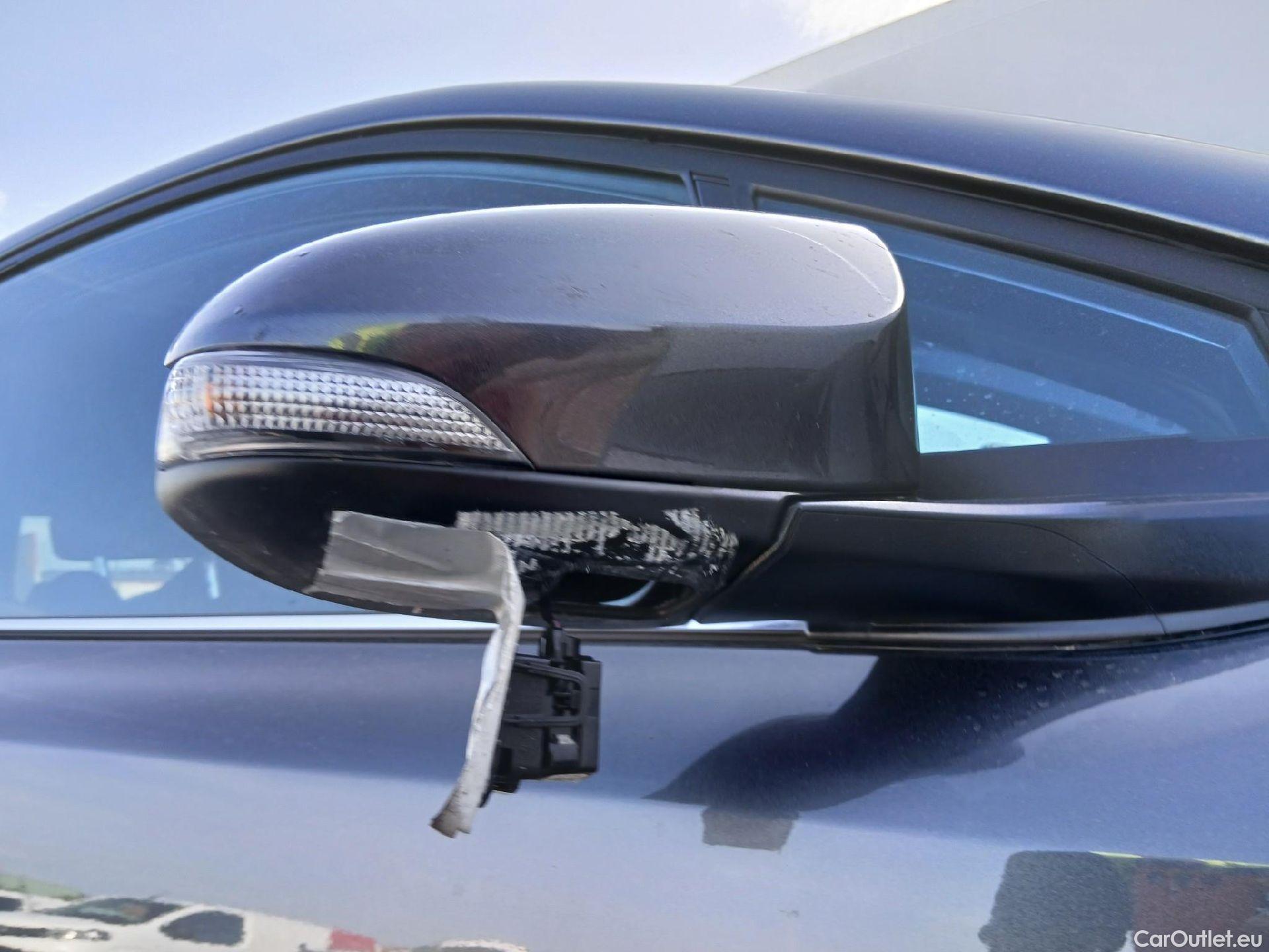  Toyota  C-HR TOYOTA  / 2019 / 5P / todoterreno 1.8 125H Advance #34