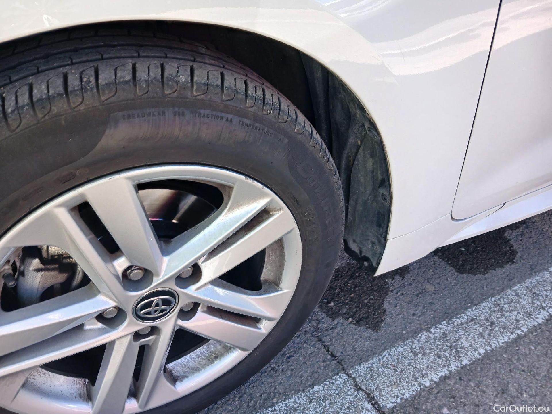  Toyota  Corolla TOYOTA  1.8 125H ACTIVE TECH E-CVT #6